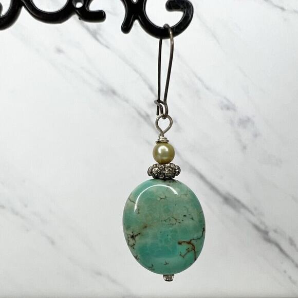 Silver Tone Faux Turquoise Beaded Dangle Earrings Pierced Pair - Picture 4 of 7